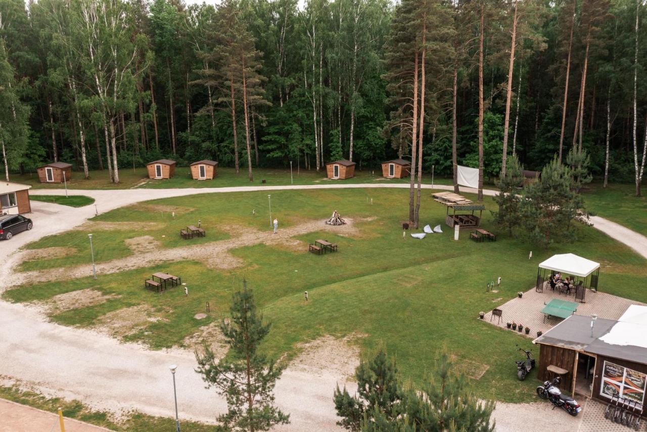 Camping & Camper Place Pasvalys Exterior foto