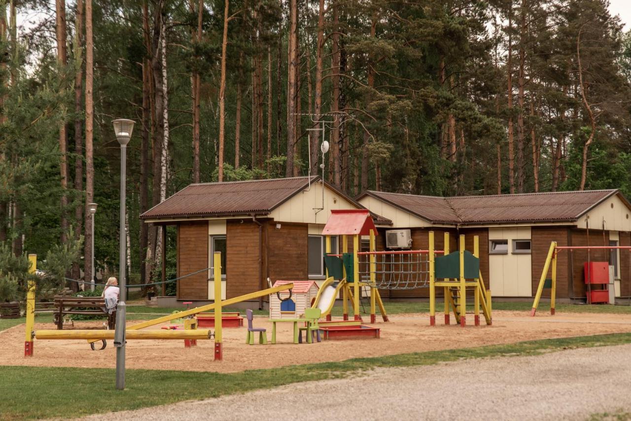 Camping & Camper Place Pasvalys Exterior foto