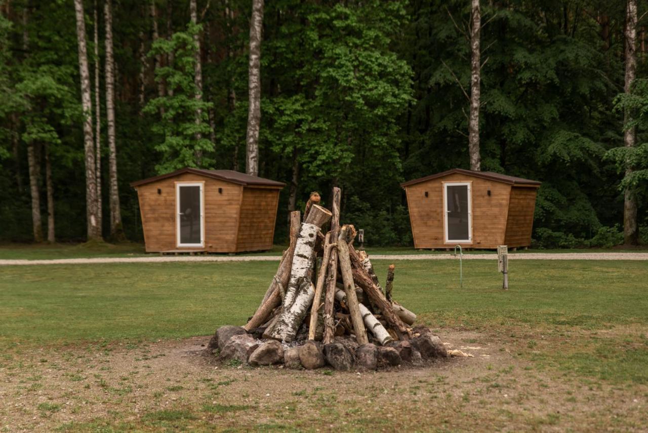 Camping & Camper Place Pasvalys Exterior foto